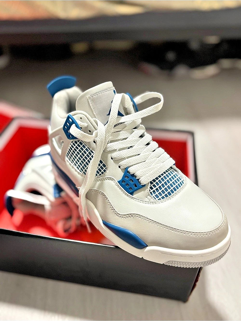 Air Jordan 4 retro military blue